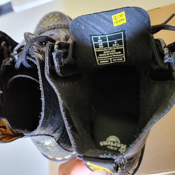 Dr. Martens Wild Croc Sinclair boots - Picture 3 of 16